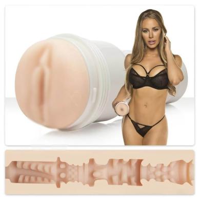 Fleshlight Girls Nicole Aniston Fit - мастурбатор-вагіна