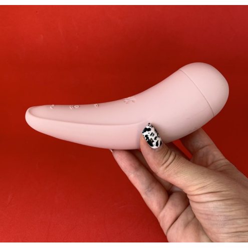 Вакуумный клиторальный стимулятор Satisfyer Curvy 2+ Pink