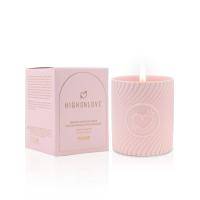 Массажная свеча с ароматом личи и мартини Sensual Massage Candle Lychee Martini, 250 мл HighOnLove (Канада)