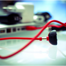 Fun Factory USB Magnetic Charger - USB зарядний пристрій для іграшок Fun Factory - 3