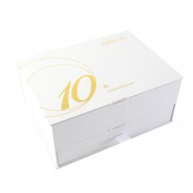 Подарунковий набір Svakom Anniversary Box: вакуумний стимулятор, стрічки, маска, лубрикант, спрей - 3