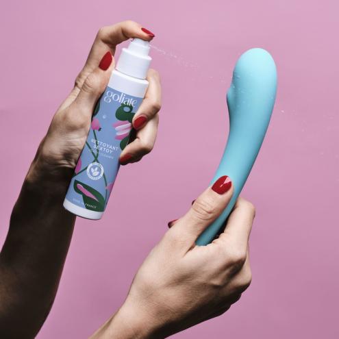 Антибактериальный спрей для игрушек Goliate Nettoyant Sextoy 100 мл, безопасен для тела