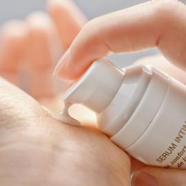 Сыворотка по уходу за интимной зоной V-Serum YESforLOV (Франция) - 4