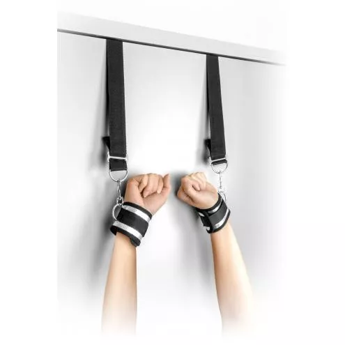 Наручники фиксаторы на двери DOOR HANGING HANDCUFFS