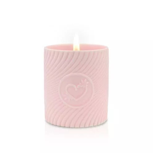 Масажна свічка з ароматом полуниці та шампанського Sensual Massage Candle Strawberries Champagne, 250 мл HighOnLove (Канада)