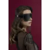 Маска на очі із заклепками Feral Feelings - Blindfold Mask, натуральна шкіра, чорна