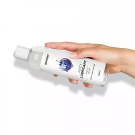 Лубрикант на водній основі Satisfyer Juicy Lubricant Breezy Berry water based 300 мл - 3